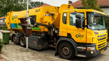 Kliko voor 7.30 uur aan de weg